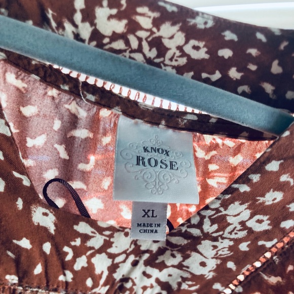 Knox Rose Floral Tunic Blouse - Picture 6 of 6